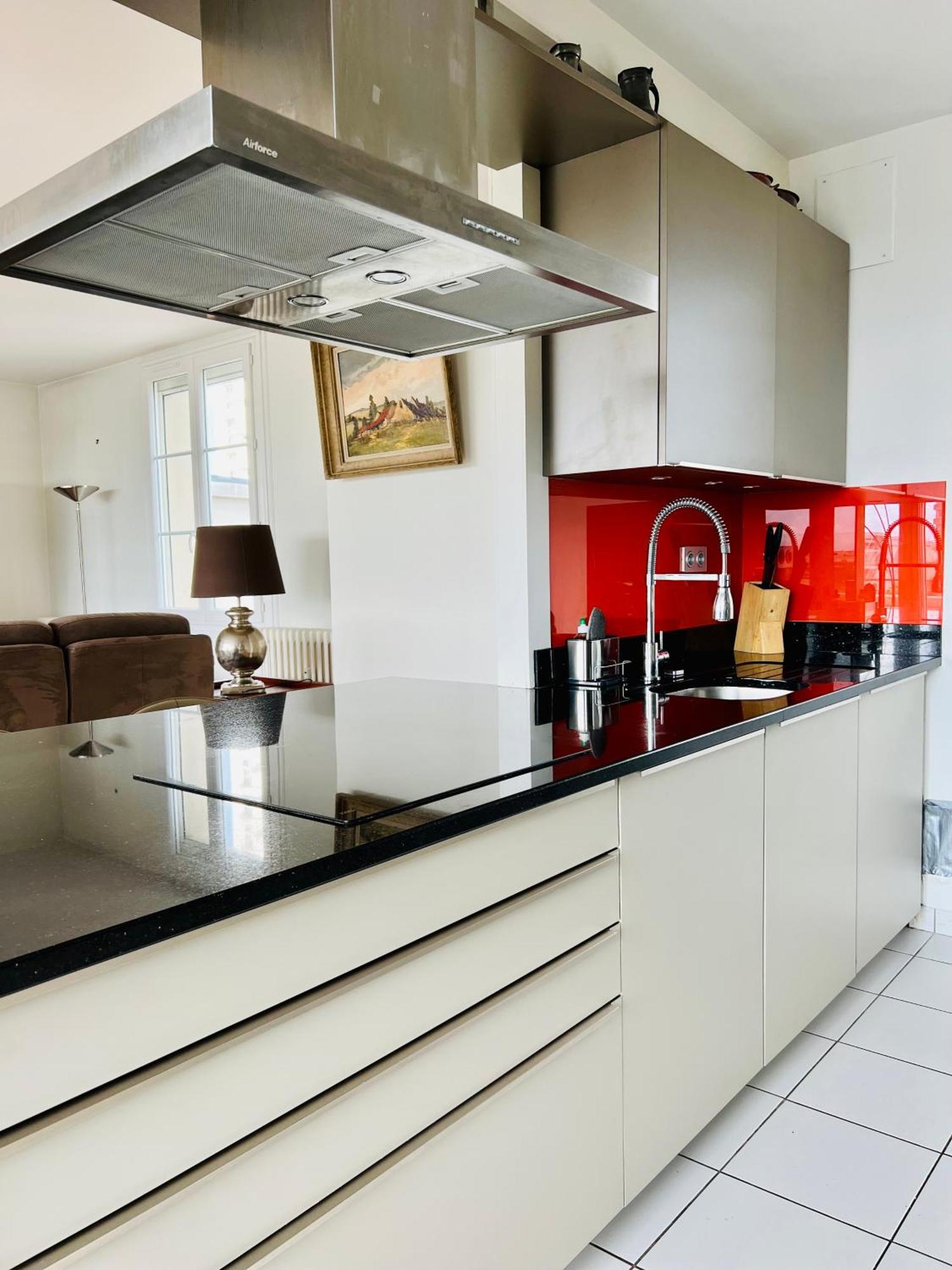 L'isly, Dernier Etage En Centre De Avec Terrasse De 50m2 * Rennes