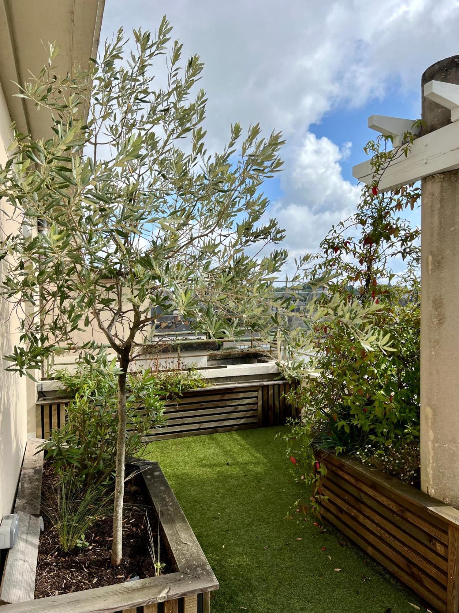L'isly, Dernier Etage En Centre De Avec Terrasse De 50m2 Appartement Rennes